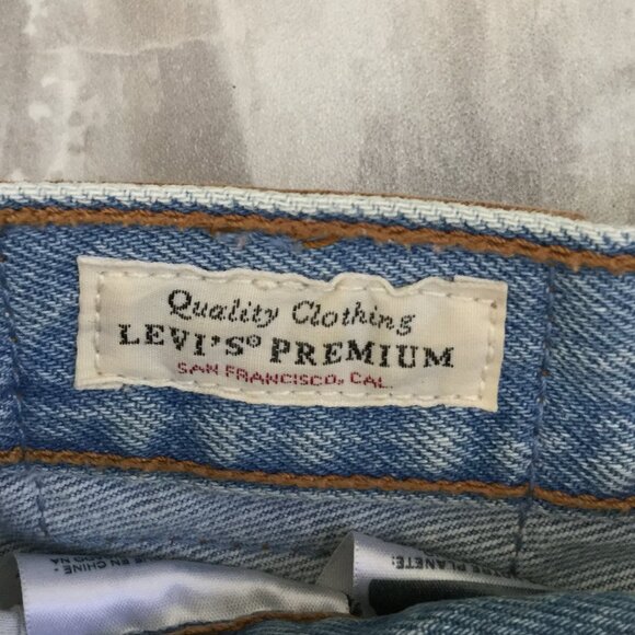 Levi's Ribcage Split Fare Jean 30 - Picture 11 of 16